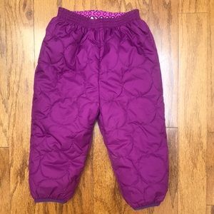2T girls Patagonia puff joggers/snow pants.